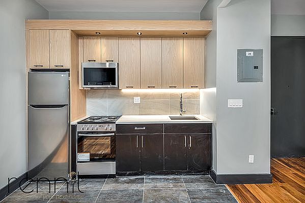 1st image of 37 Wilson Ave #2B