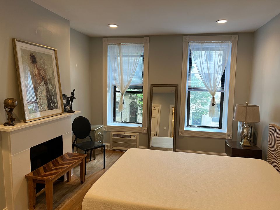 1st image of 524 E 84th St APT 2W
