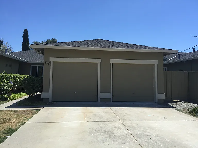 858 Coolidge Ave — Photo 19