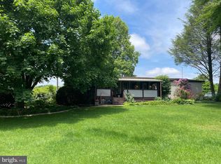 132 Loop Rd, Quarryville, PA 17566