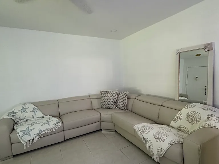 235 Seaview Ct #C9 — Photo 11