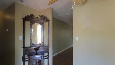 2nd image of 2101 Cypress Ave