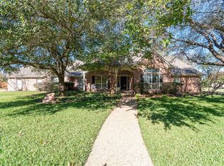 102 Greentree Dr, Crawford, TX 76638