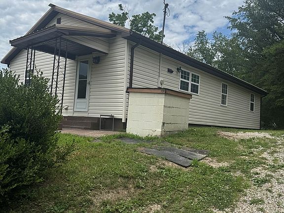 3rd image of 12511 Highway 1690