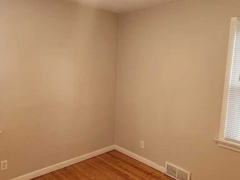 6122 Jackson Ave — Photo 10