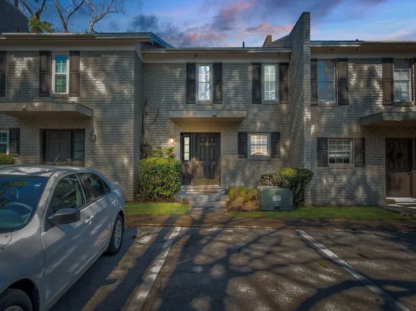 1625 Centerville Rd APT 20, Tallahassee, FL 32308