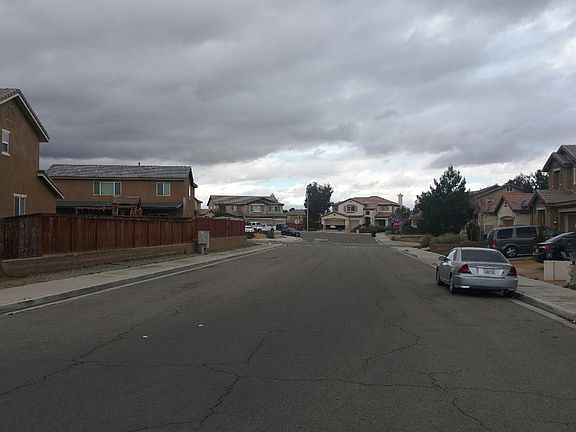 4th image of 13546 Granite Peak Ln