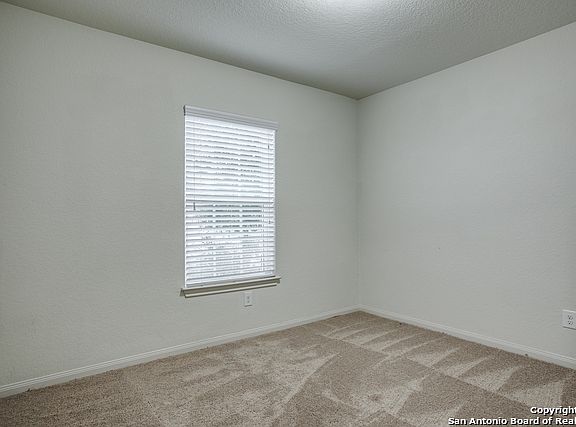 5th image of 6015 Pleasant Lk