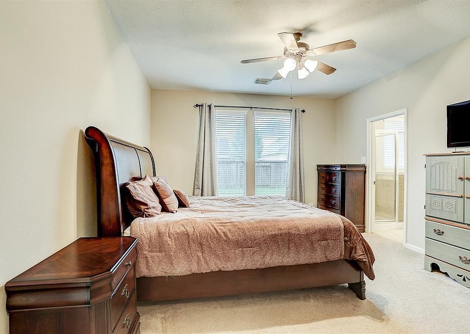 1st image of 3906 Climbing Rose Ct