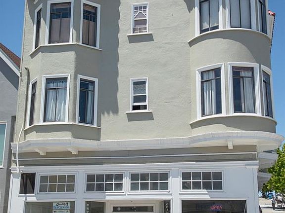 3rd image of 886 Noe St