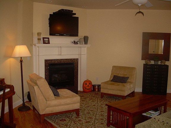 5th image of 5889 Fountain Vista Dr