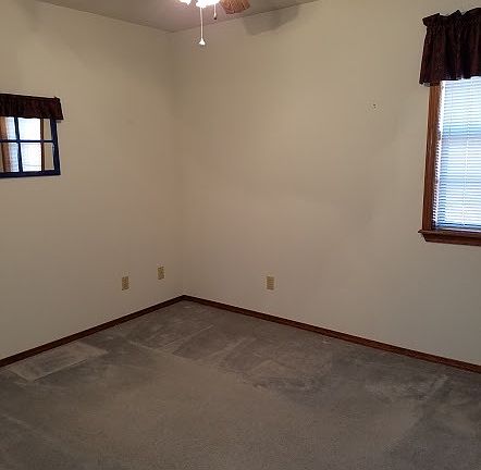 4th image of 1006 Nightingale Ln