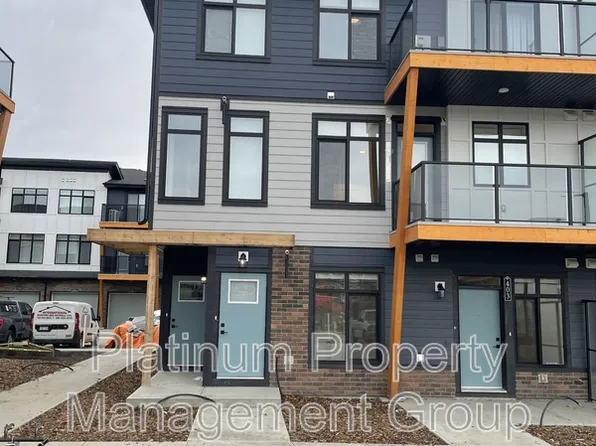 562 Seton Cir SE Unit 402, Calgary, AB T3M 3Y1
