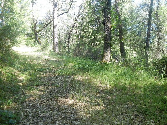 3rd image of 10 Stage Trail