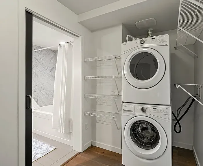 1321 Seneca St #1008 — Photo 3