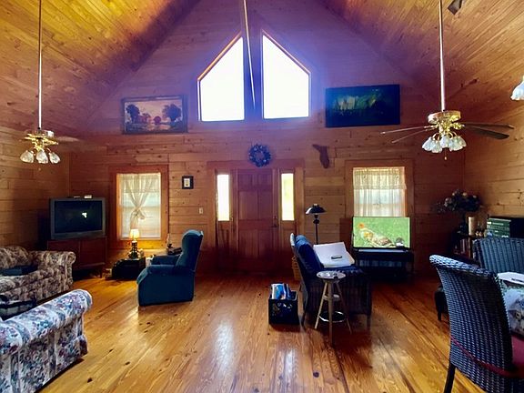 2nd image of 2789 Parkside Dr
