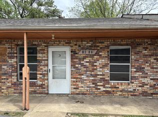 1037 W Cherry St, Milan, TN 38358