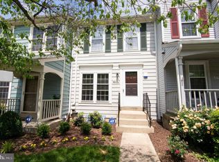 6371 Chimney Wood Ct, Alexandria, VA 22306