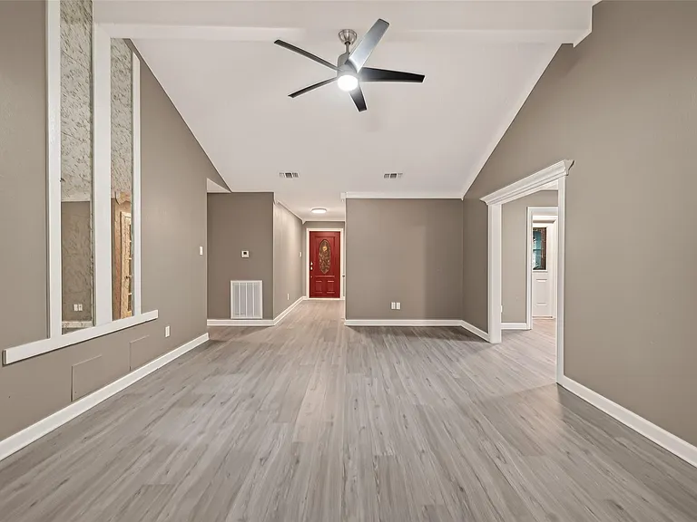 7338 Cornwall Bridge Ln — Photo 11