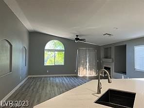 4th image of 1421 Morning Crescent St