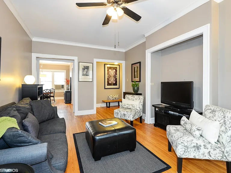 1009 Greenleaf St #1W — Photo 4
