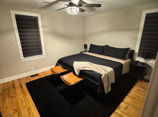 108 Lincoln St #1/2, Chesterton, IN 46304