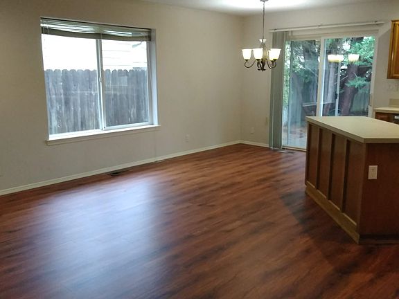 Living Room & Dinning Room