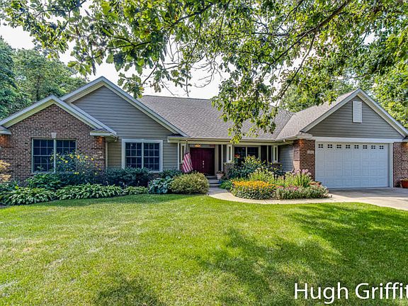 5th image of 12912 Oak Highland Dr SE
