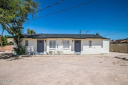 425 N 17th Dr #2-B Photo 1