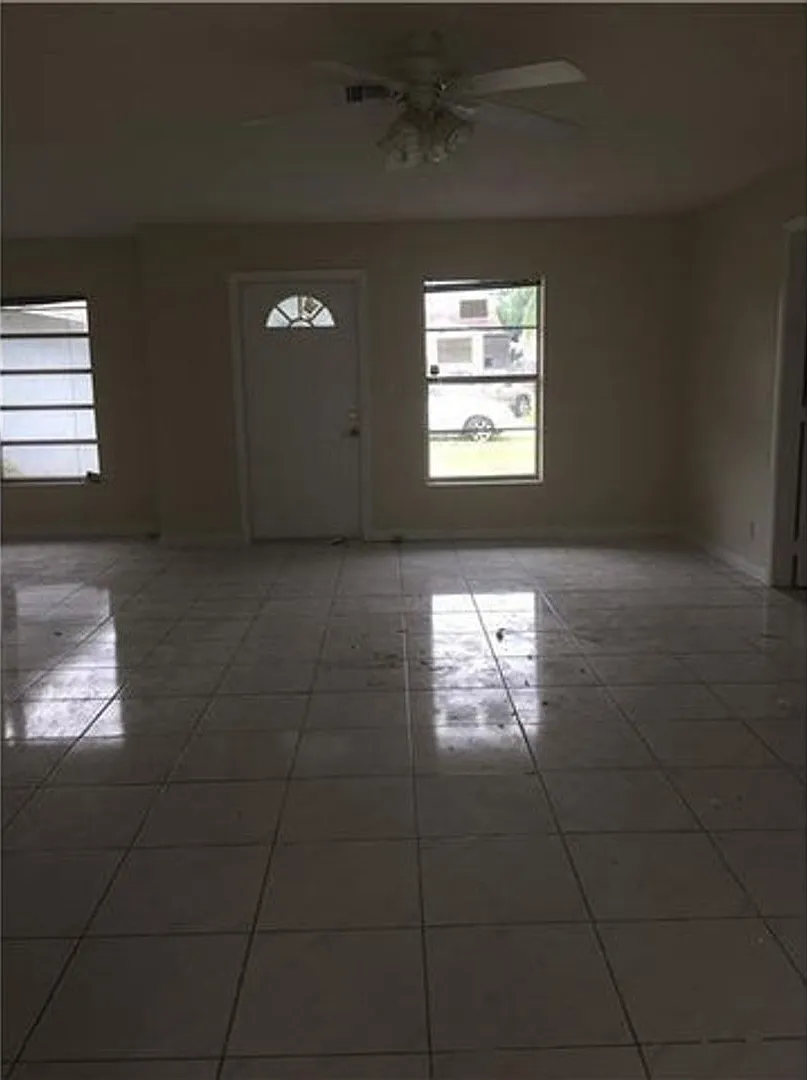 9330 NW 42ND Court 9330, Sunrise, FL 33351 — Photo 4
