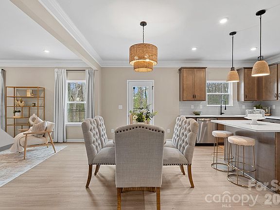 5th image of 7122 Amberhouse Dr