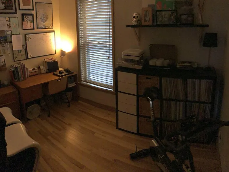 2155 W Erie St #2 — Photo 3