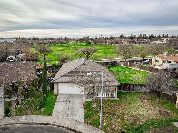 4th image of 221 Olivia Ct