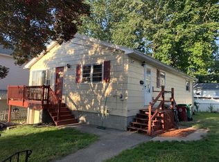 60 Sayles St, Lowell, MA 01851