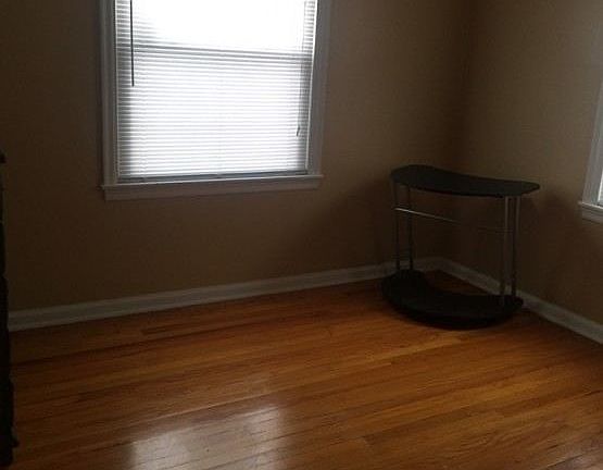 5th image of 2013 Glenridge Dr