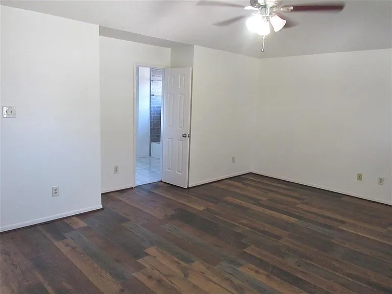 18822 Timber Way Dr — Photo 10