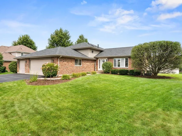 750 Bluestone Bay Dr, New Lenox, IL 60451