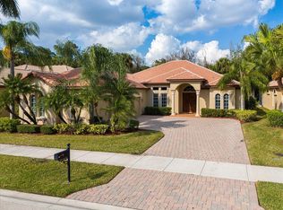 832 SW Grand Reserves Blvd, Port Saint Lucie, FL 34986