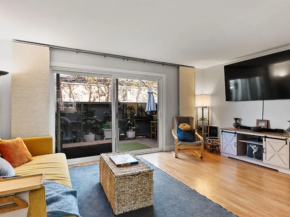 900 Southampton Road #27, Benicia, CA 94510