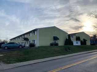 327 W 1st St, Bloomington, IN 47403