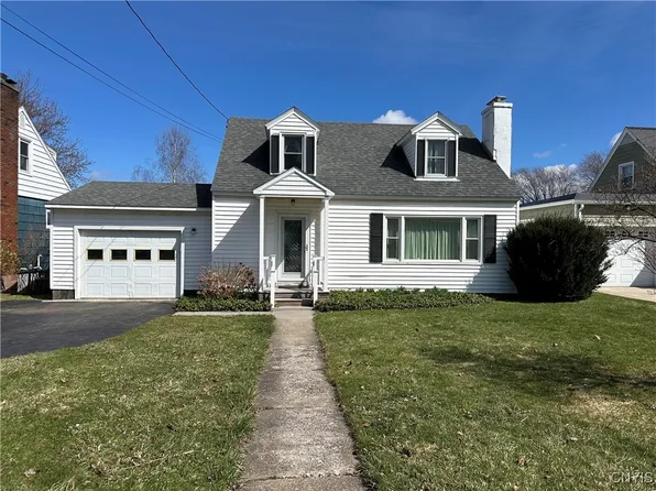 91 Sheldon Ave, Oswego, NY 13126