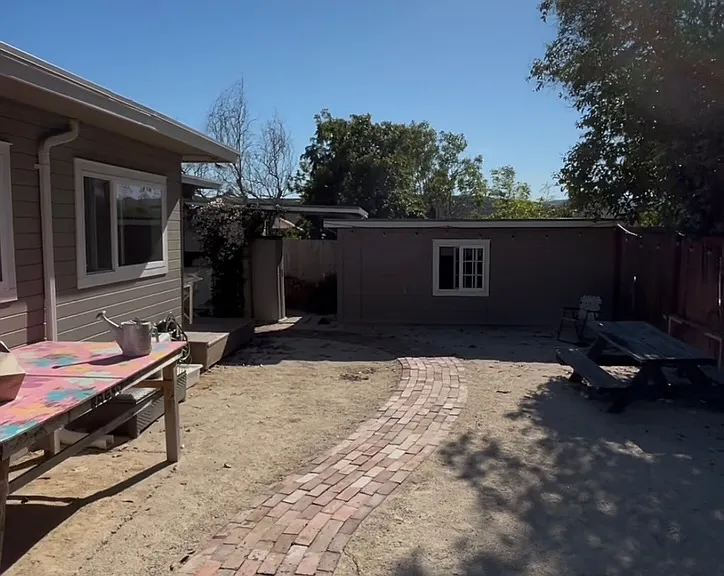 1292 Sydney St — Photo 23