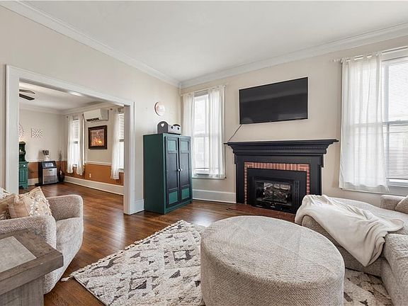4th image of 506 Lee St