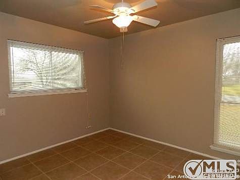 4th image of 7701 Marigold Trace St