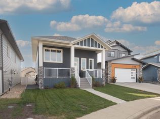 234 Livingston Close, Red Deer, AB T4R0S8