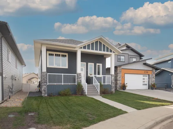 234 Livingston Close, Red Deer, AB T4R 0S8