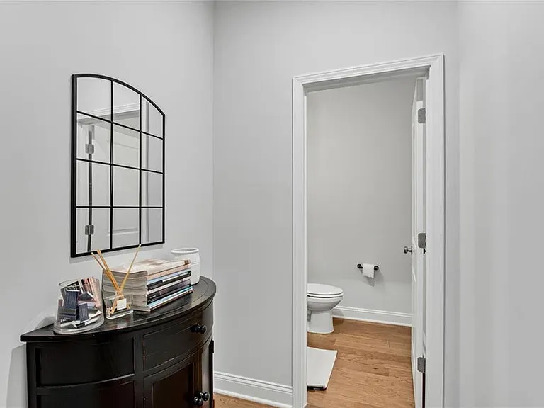 400 Renwood Trl — Photo 17