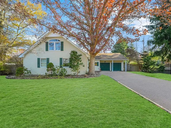 15 Plymouth Road, Hauppauge, NY 11788