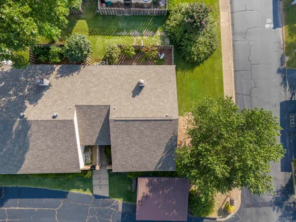 1 Piedmont Ct, Hot Springs, AR 71901