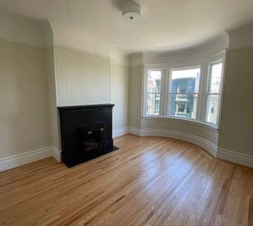 1st image of 927 Union St